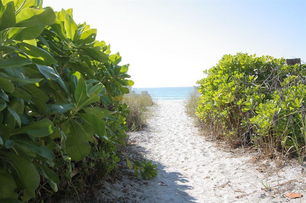 Beach Castle Resort By Rva Longboat Key Exterior photo