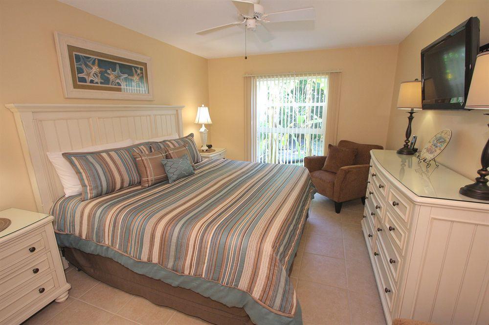 Beach Castle Resort By Rva Longboat Key Exterior photo