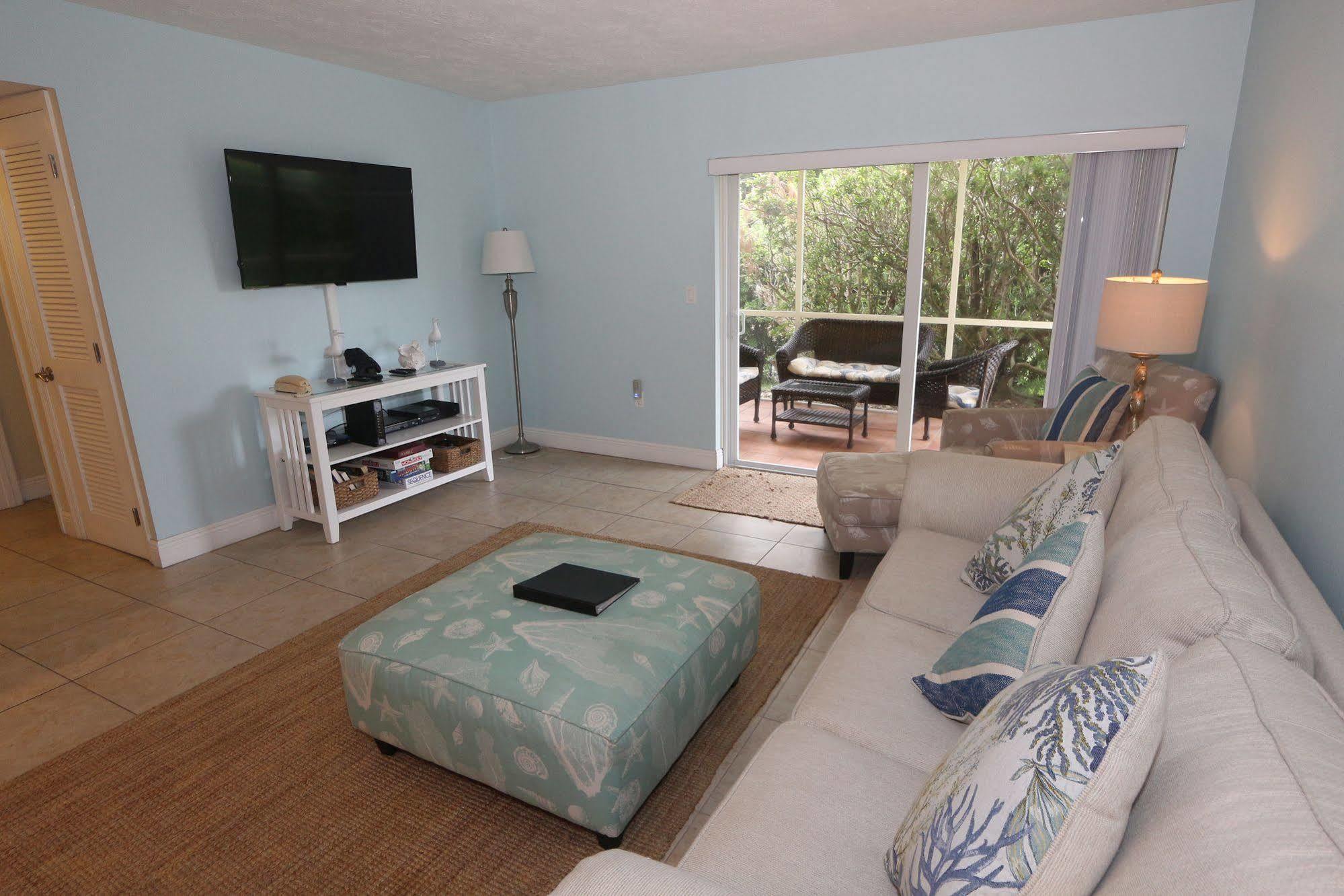 Beach Castle Resort By Rva Longboat Key Exterior photo